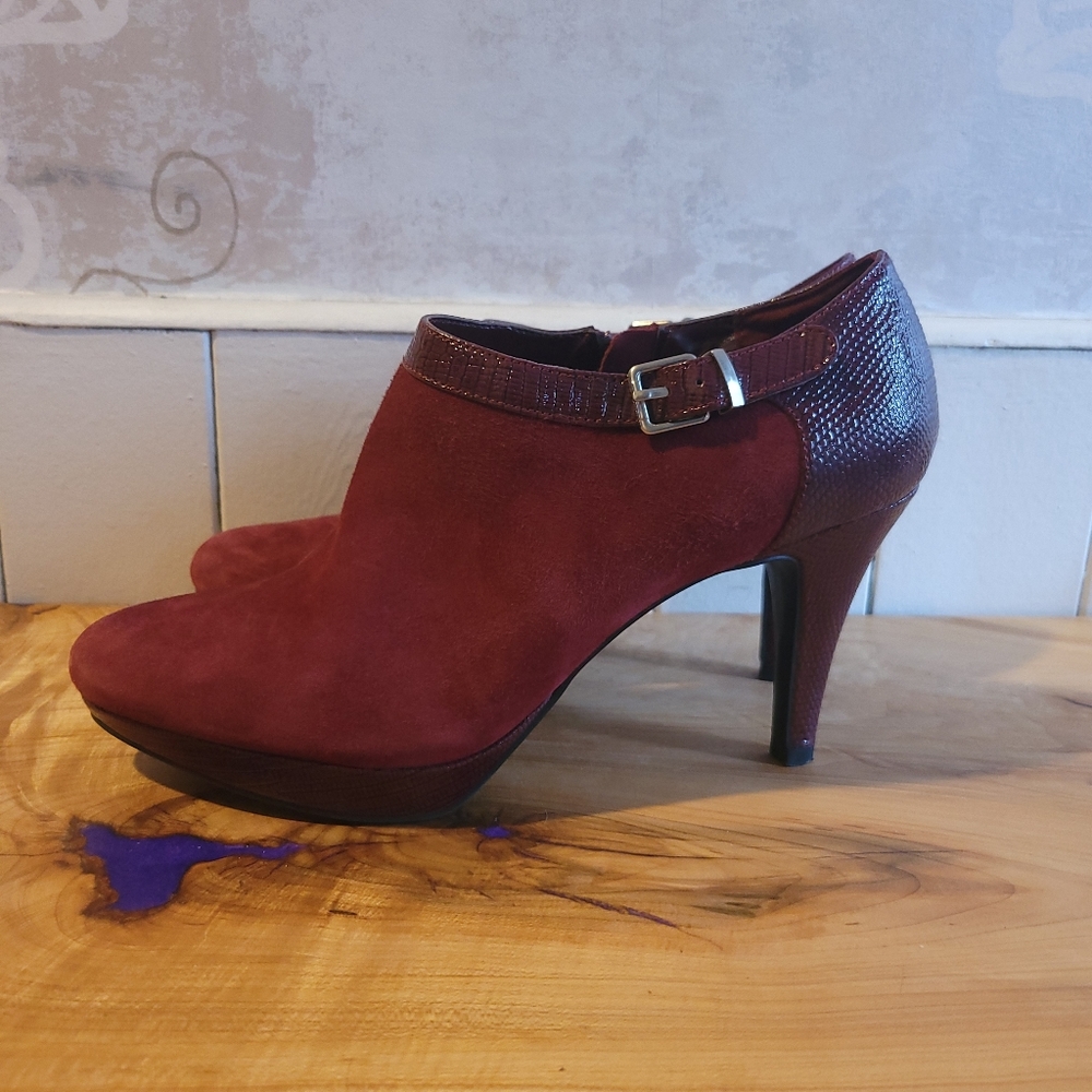 Bandolino US 7 2 tone red